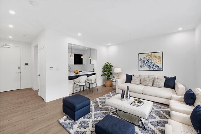 Foto del edificio - 645 N MacQuesten Pkwy