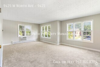Building Photo - 9425 W North Ave