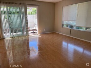 Building Photo - 2115 E Aroma Dr