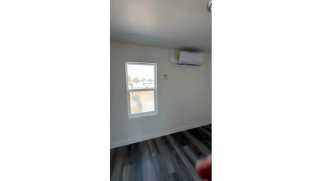 Building Photo - 411 K St
