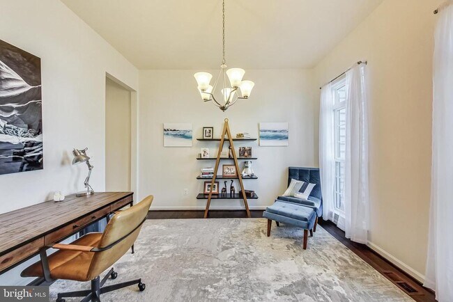 Foto del edificio - 42264 Watling Ct