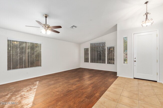 Building Photo - 15741 N 104th St