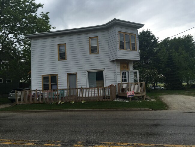 Building Photo - 5622 County Road R