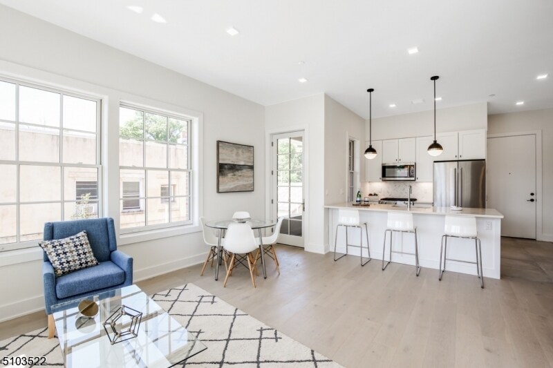 Foto principal - 256 Park St
