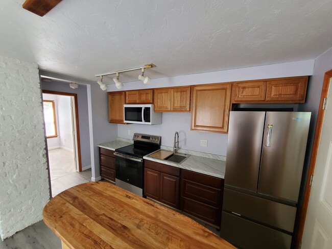 Completely new kitchen - 3 Ludlow St