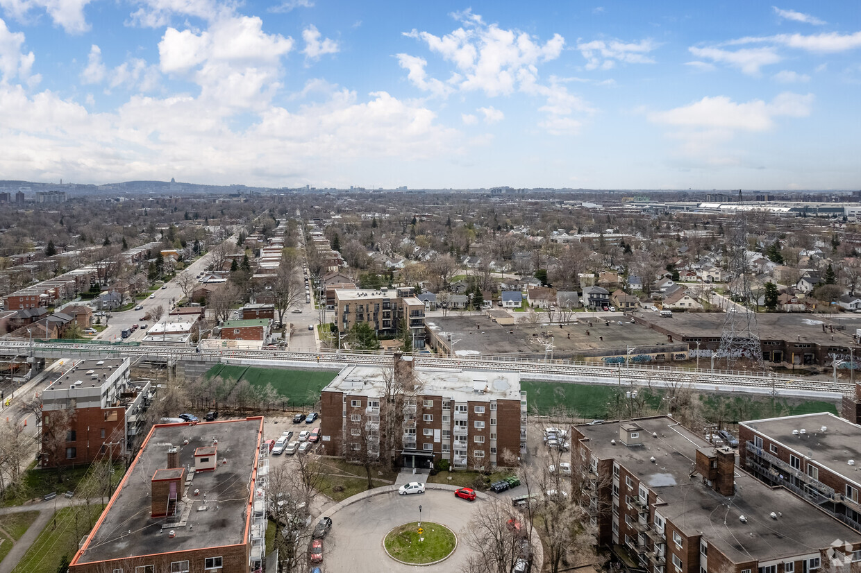 Aerial Photo - 11666 Boul Saint-Germain