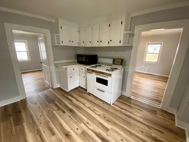 Photo - 1805 Ridge Ave House