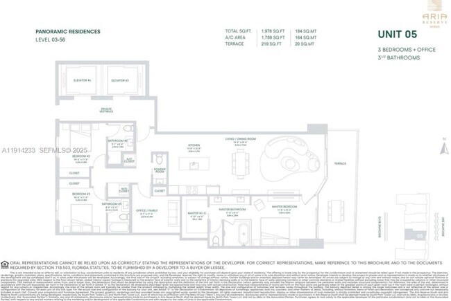 Foto del edificio - 700 NE 24th St