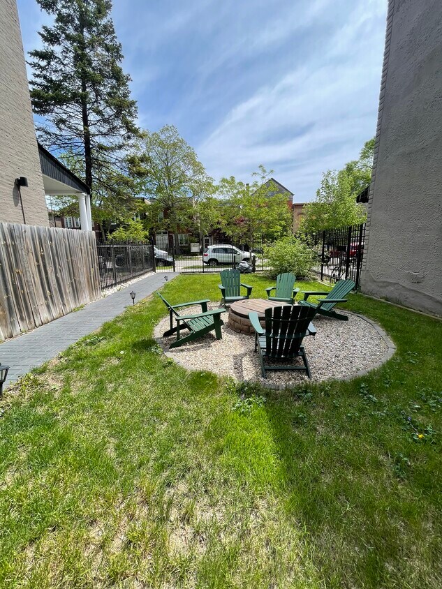 Foto principal - 1514 N Maplewood Ave