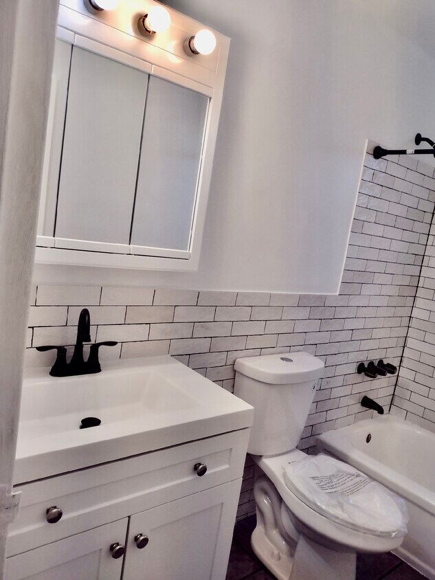 56 Willett Ave Unit 1A, South River, NJ 08882 Apartments in South