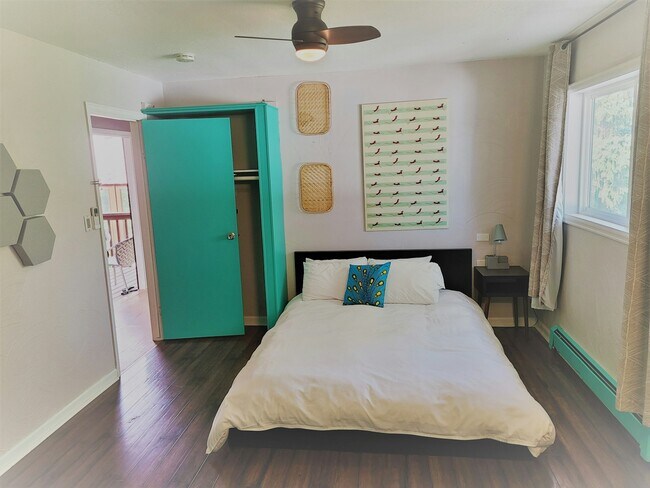 Foto del edificio - 706 E Stuart St