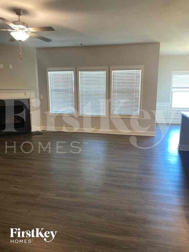 Building Photo - 4427 Rockrose Green Way
