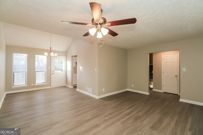 Foto del edificio - 2875 Kathryn Cir SW