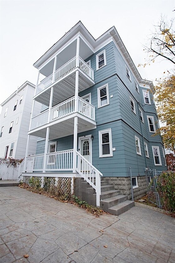 Foto principal - 41 Belknap St
