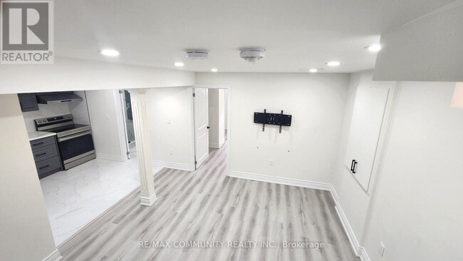 Building Photo - 2568 Craftsman Dr
