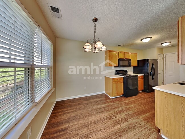 Building Photo - 3134 Marcony Way