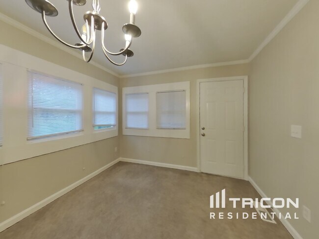 Building Photo - 6634 Windwood Court Douglasville GA