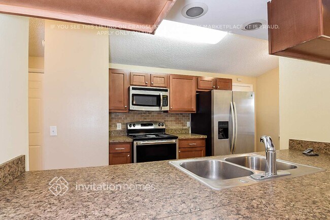 Foto del edificio - 7907 Osteen Rd