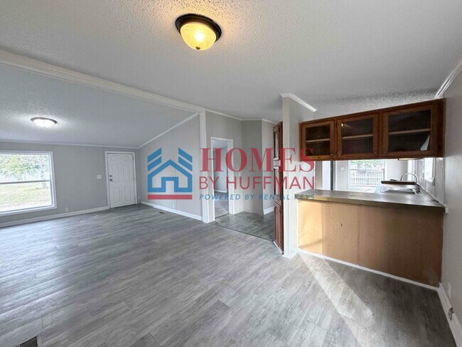 Foto del edificio - Three Bedroom | Two Bath House