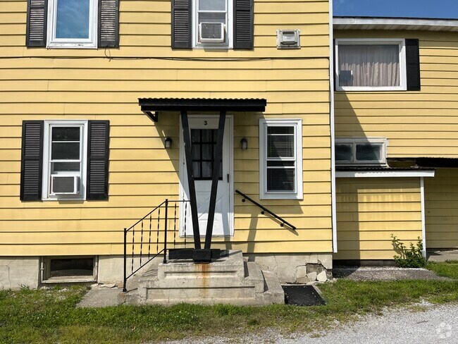 Building Photo - 35 Edward St