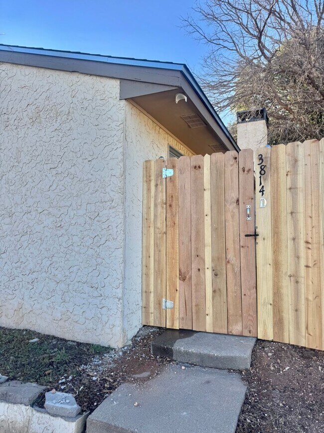 Building Photo - 3814 Wild Rye Trail