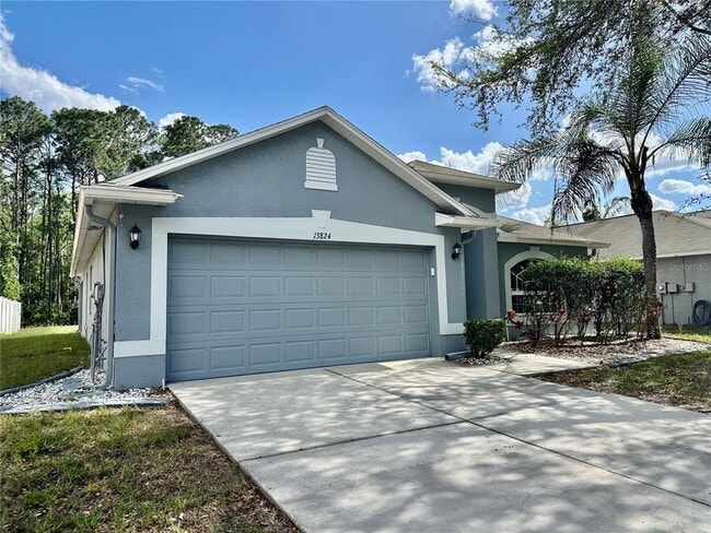 Building Photo - 13824 Royston Bend