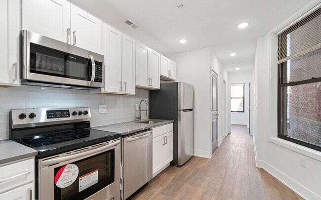 Building Photo - 1815 N 33rd St