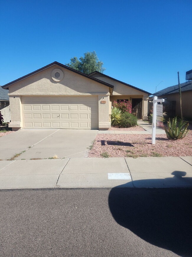 "Charming 3-Bedroom Oasis with 2 Baths in ... - "Charming 3-Bedroom Oasis with 2 Baths in ... Apartment