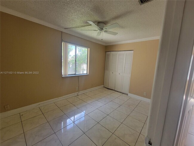 Building Photo - 2203 NW 59th Way