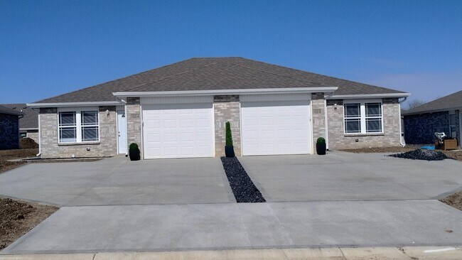 Foto del edificio - 1505 Coventry Ct