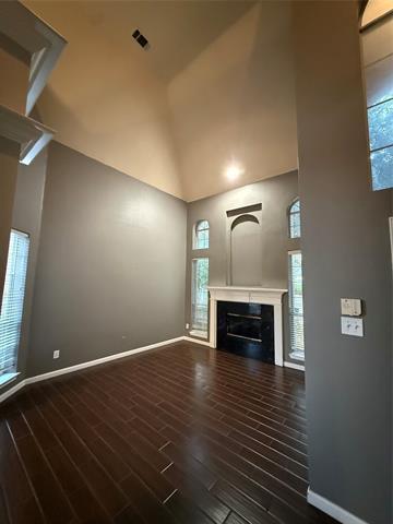 Building Photo - 9702 Windy Hollow Dr