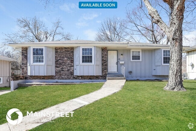 Building Photo - 13214 Lowell Ave