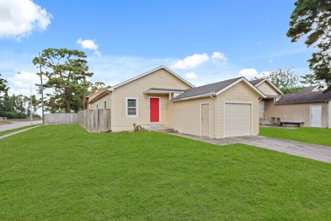 Foto del edificio - 11703 Greenglen Dr