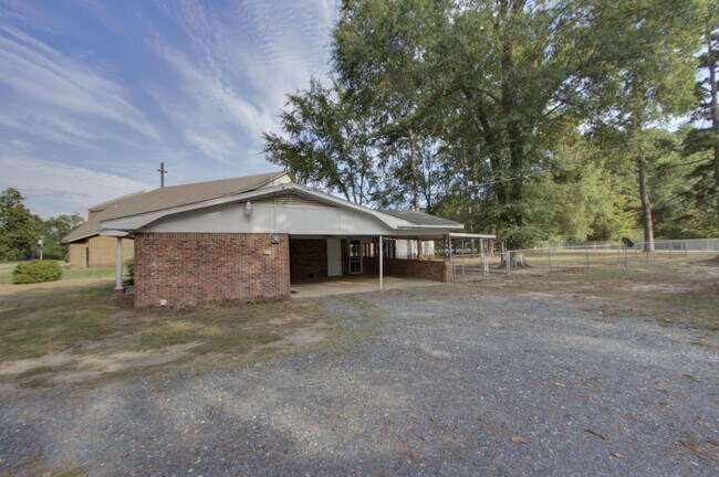 Foto del edificio - 3830 Union Rd