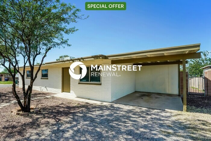 Foto principal - 3 Bedroom Pet-Friendly Home in Tucson, AZ ...