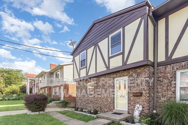 Foto del edificio - 4606 Glenway Ave