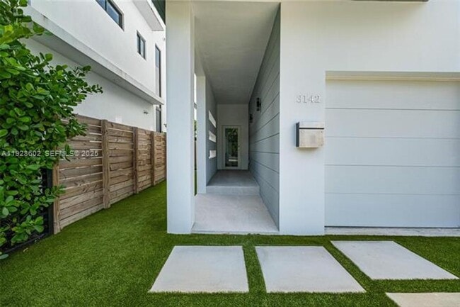 Foto del edificio - 3142 Carter St