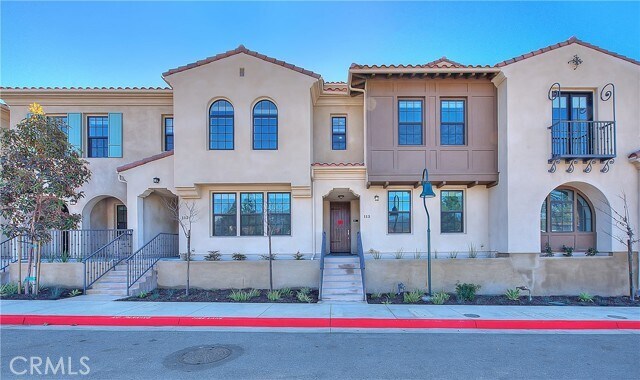 Foto del edificio - 501 W Foothill Blvd