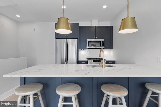 Foto del edificio - 664 Glick Ct NW