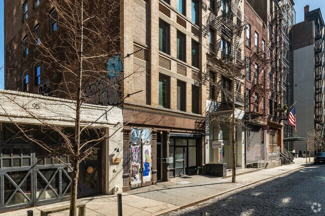 Lower Exterior - 93 Crosby St