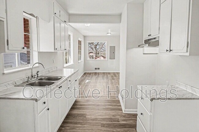 Foto del edificio - 1708 28th St N