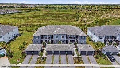 Building Photo - 11841 Venetian Lagoon Dr