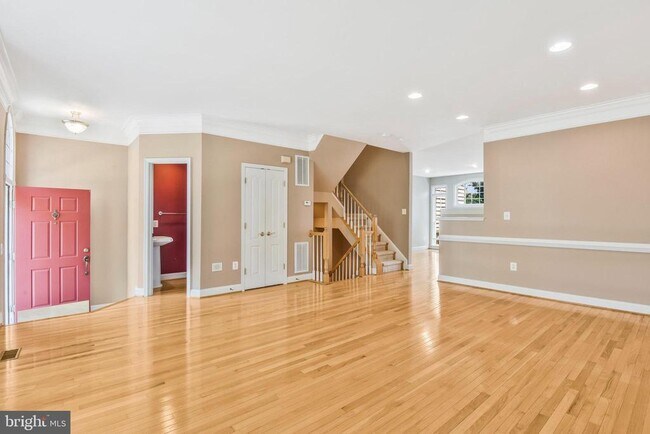 Building Photo - 5331 Blue Aster Cir
