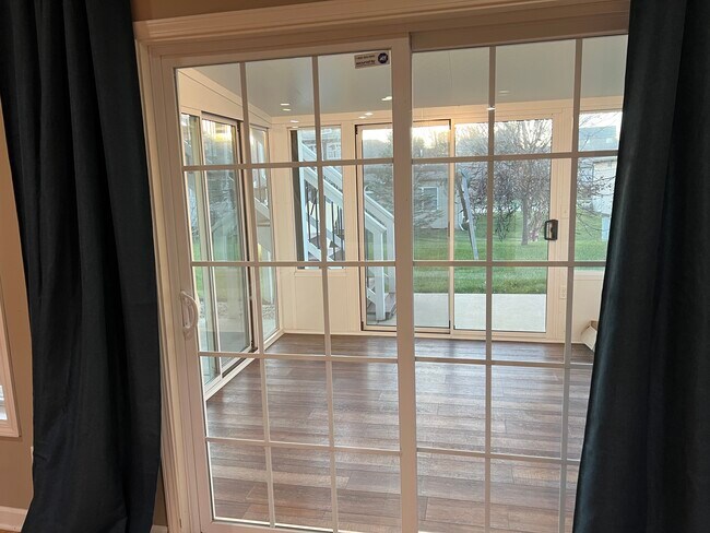 Foto del edificio - 6727 N White Fir Dr