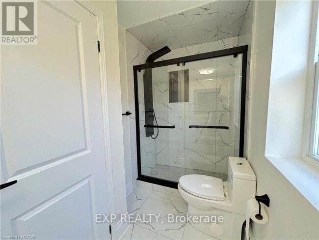 Building Photo - 526 Fifty Rd