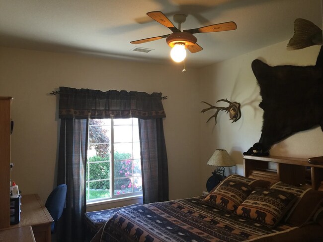 Foto del edificio - 2513 Hayes Dr