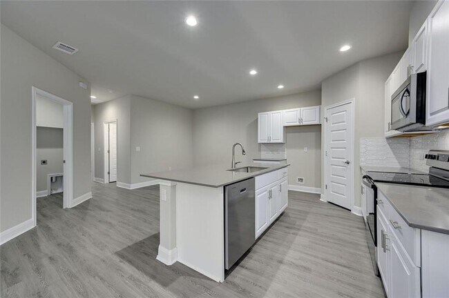Foto del edificio - New Lago Vista Duplex