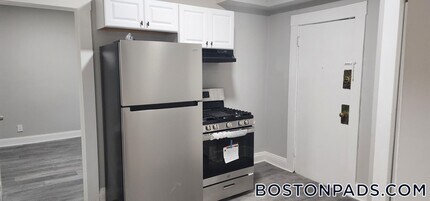 Building Photo - 451 Norfolk St