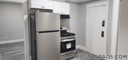 Building Photo - 451 Norfolk St