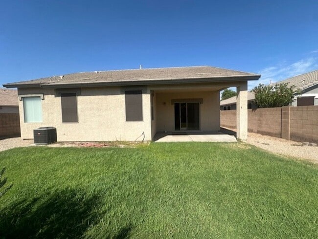 Foto del edificio - POWER RANCH SINGLE LEVEL 4 BEDROOM HOME WI...
